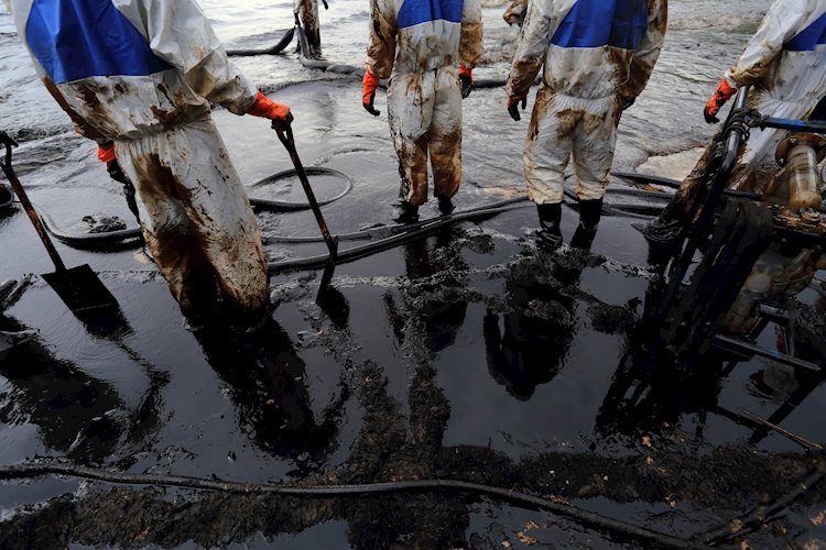 调查显示伊拉克 10 月石油产量降至协议水准 &ndash; 德国商业银行